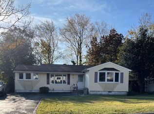 259 Fruitwood Ln, Central Islip, NY 11722