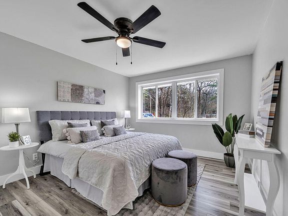 4th image of 7803 Middle Valley Rd