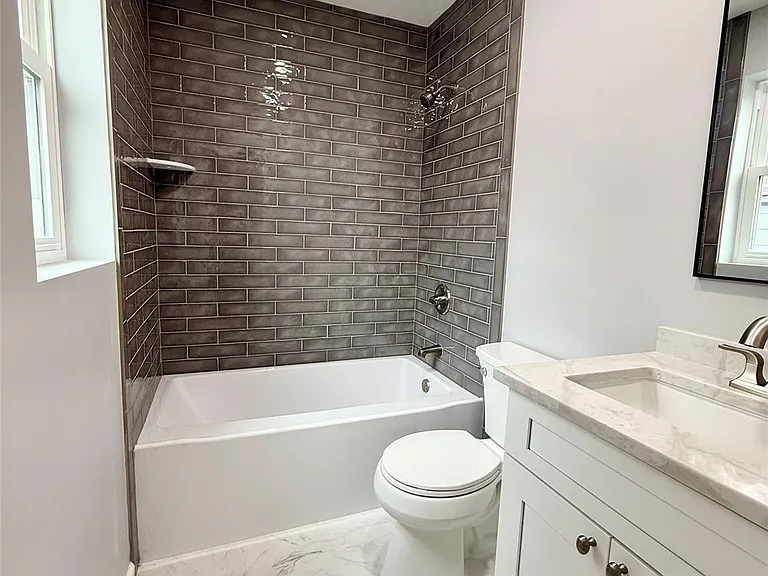 19 Lee Ave #2 — Photo 13