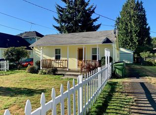 3069 Oak St, Longview, WA 98632