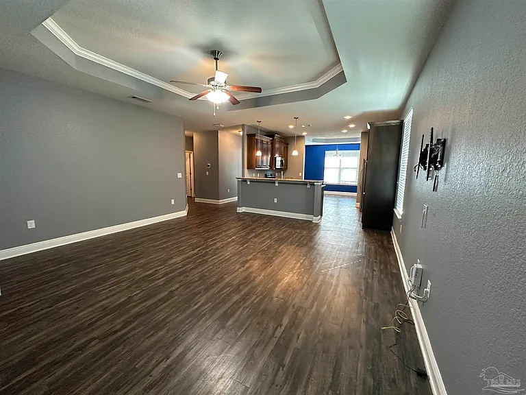841 Oak Aly — Photo 7