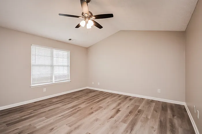 145 Hunters Ridge Dr — Photo 8
