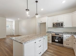 410 Hatcher Ln, Columbia, TN 38401