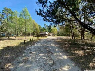 10651 NE 105th Ave, Archer, FL 32618