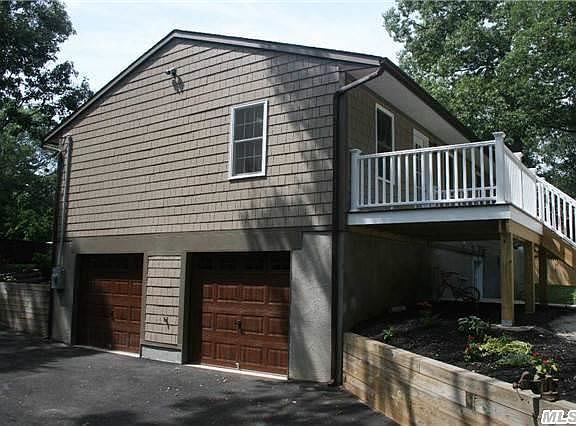 3rd image of 137 Magnolia Dr