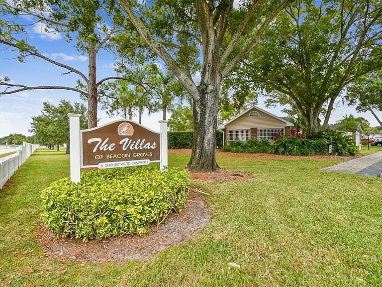 2945 Grovewood Blvd #A — Photo 80