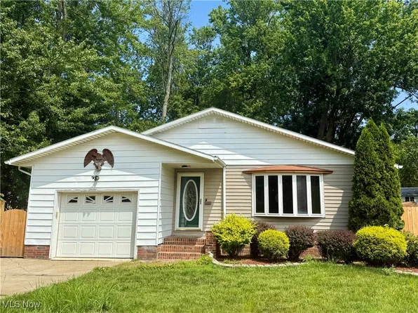 34843 Lake Shore Blvd, Timberlake, OH 44095