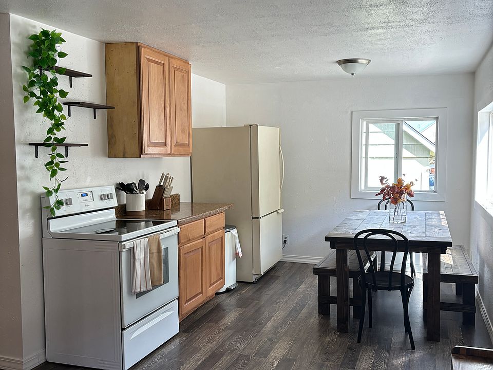 1st image of 103 Orchard Ave