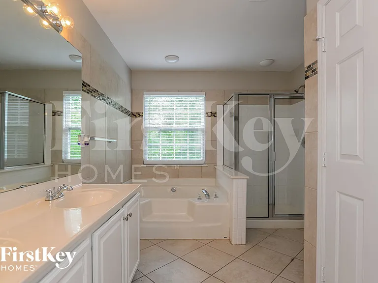 13622 Edgetree Dr — Photo 9