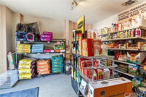 4th image of 3771 Sierra Hwy