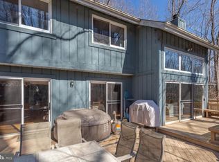 8446 Mackall Rd, Saint Leonard, MD 20685