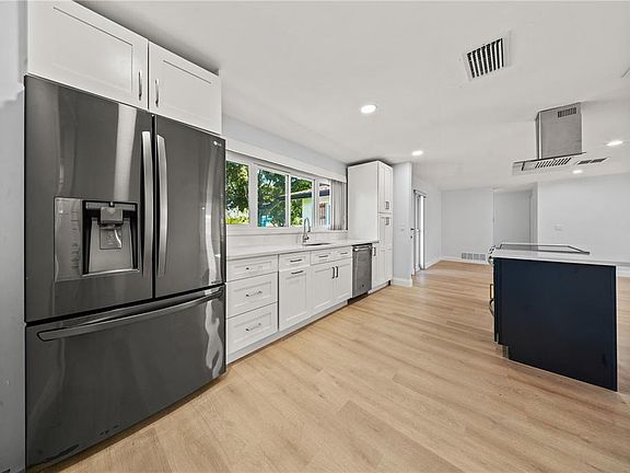 5th image of 1711 PATLIN CIRCLE S