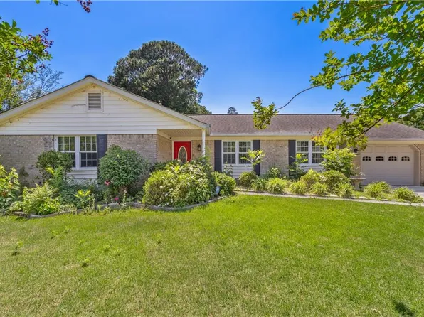 208 Tice Ct, Virginia Beach, VA 23462