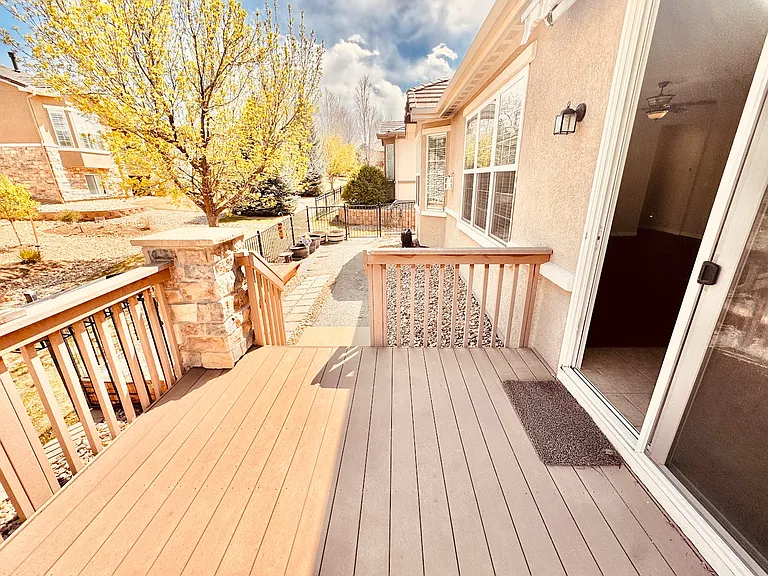 4614 Belford Cir — Photo 18
