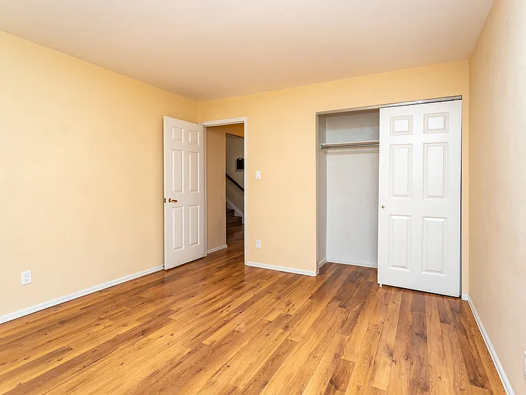 316 Cobblestone Dr — Photo 22