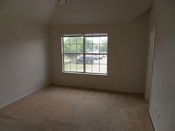 5th image of 5103 Wedgewood Dr