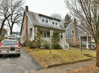 39 Hawthorn Rd, Milton, MA 02186