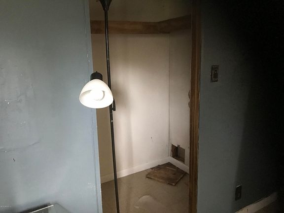4th image of 13746 Woodland Dr