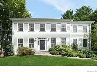20 Richmondville Ave, Westport, CT 06880