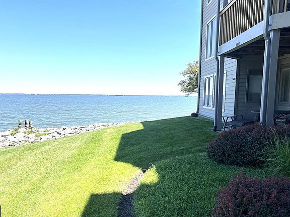 5th image of 2020 Quay Village Ct #T-1