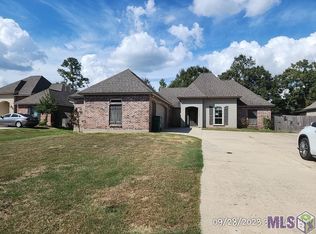 12623 Three Lakes Dr, Walker, LA 70785