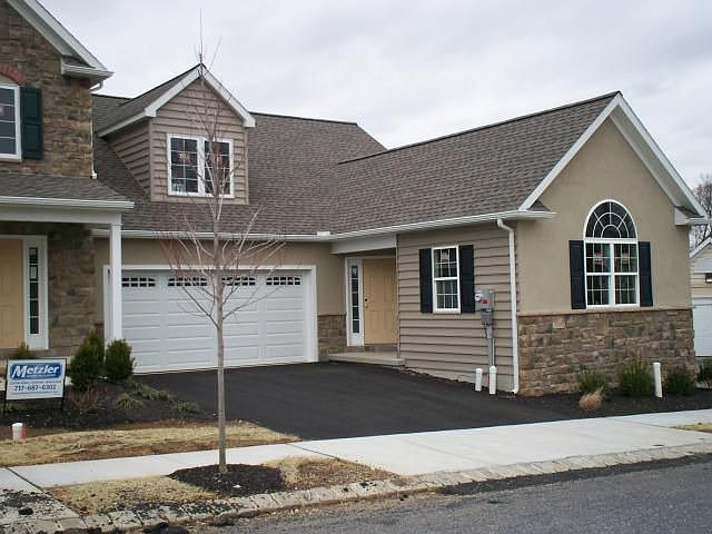 2nd image of 332 Wendover Way