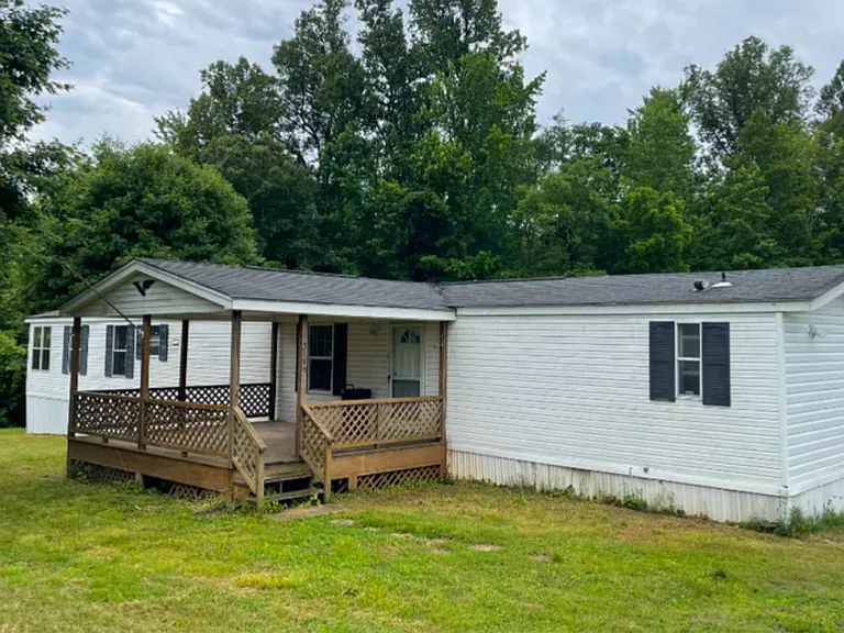 3148 Fleming Graham Rd — Photo 1