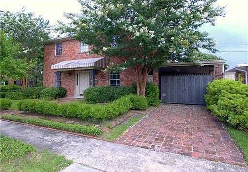 4th image of 1100 Beverly Garden Dr