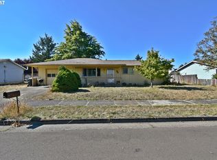 840 S 12th St, Lebanon, OR 97355