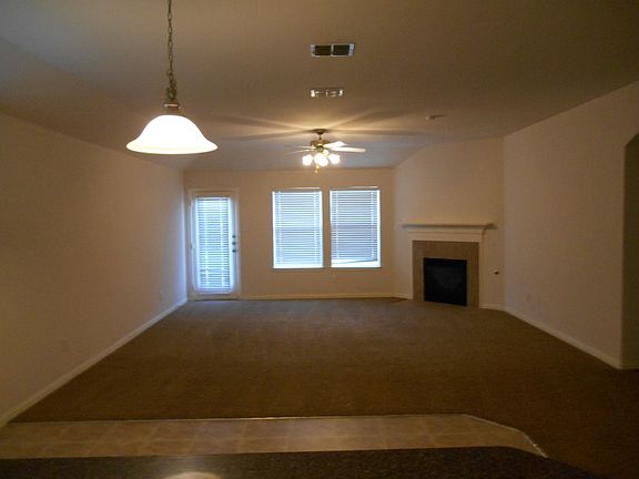 5th image of 10510 Saint Georges Dr