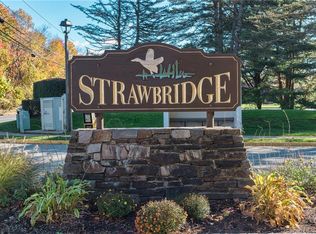 1905 Mill Pond Dr UNIT 1905, South Windsor, CT 06074