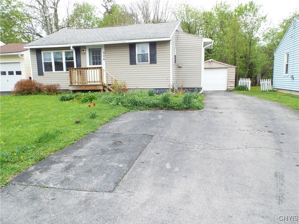 506 Charles St, Chittenango, NY 13037