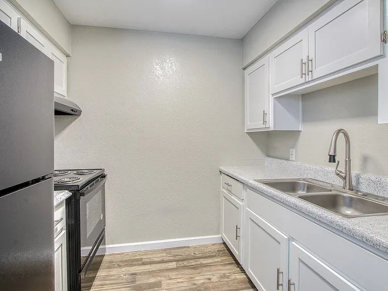 Sunset Mesa — Photo 10