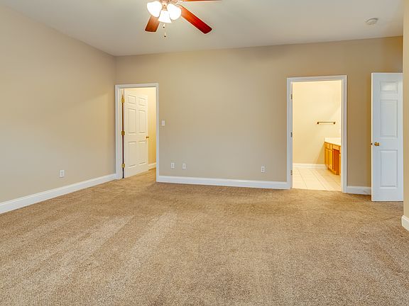 5th image of 2416 Pine Marten Way