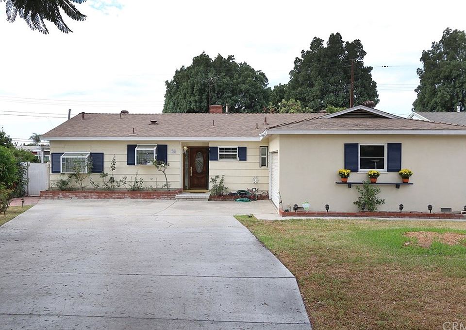 1st image of 14020 Valna Dr
