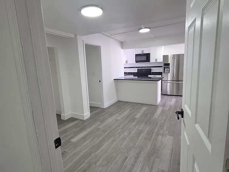 7115 Dellwood Dr #M — Photo 14