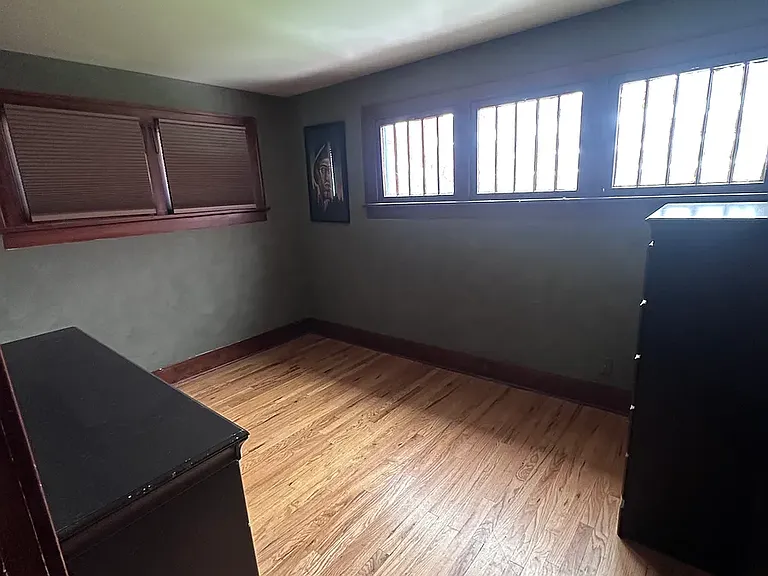 210 N Shields St — Photo 10