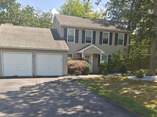 48 Nature Blvd
