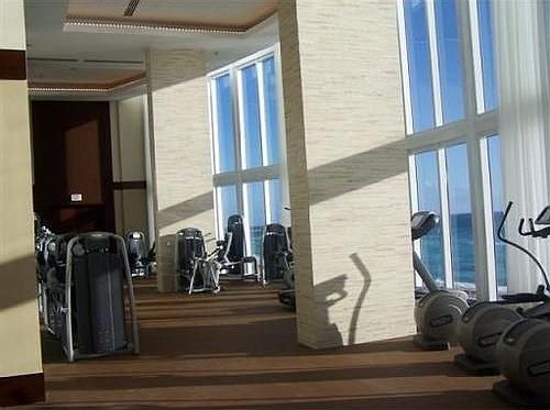 4th image of 16001 Collins Ave APT 1006