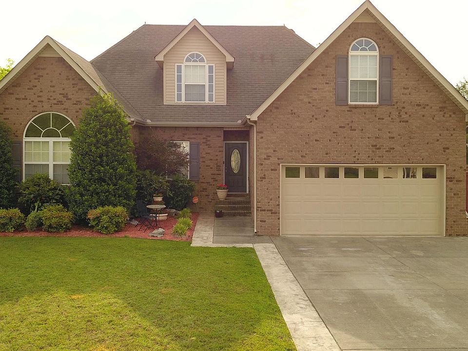 1st image of 843 Fleming Farms Dr