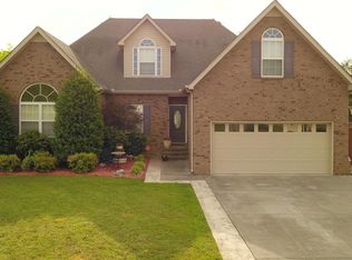 843 Fleming Farms Dr, Murfreesboro, TN 37128
