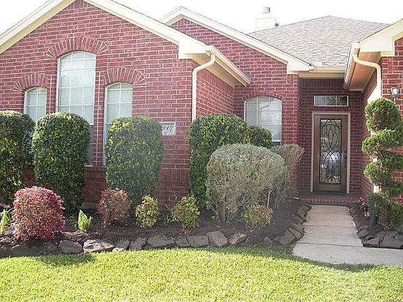 3rd image of 3007 Breakers Point Dr