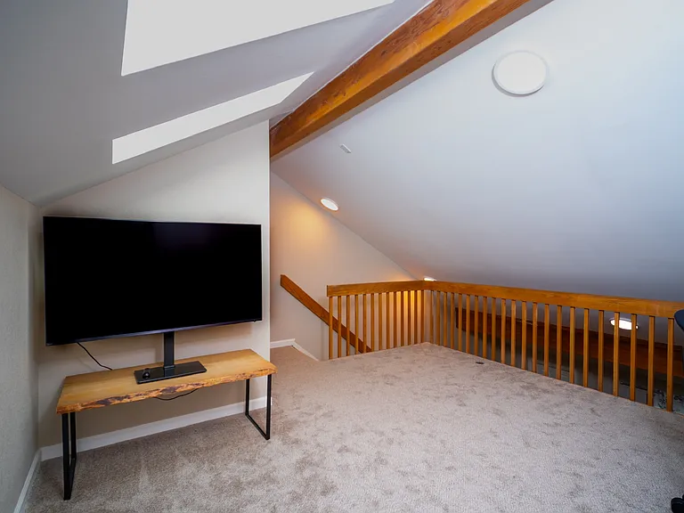 2829 Springdale Ln — Photo 12
