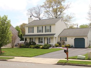 590 Loxley Dr, Toms River, NJ 08753
