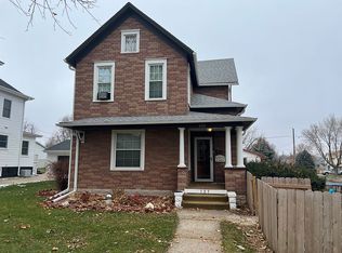 127 N Main St, Carroll, IA 51401