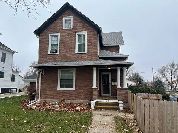 127 N Main St, Carroll, IA 51401