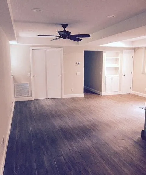 328 E Broadway — Photo 20