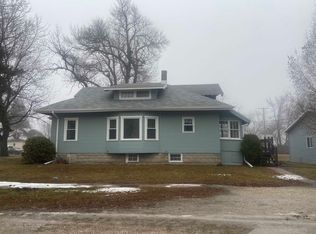408 2nd Ave W, Swea City, IA 50590