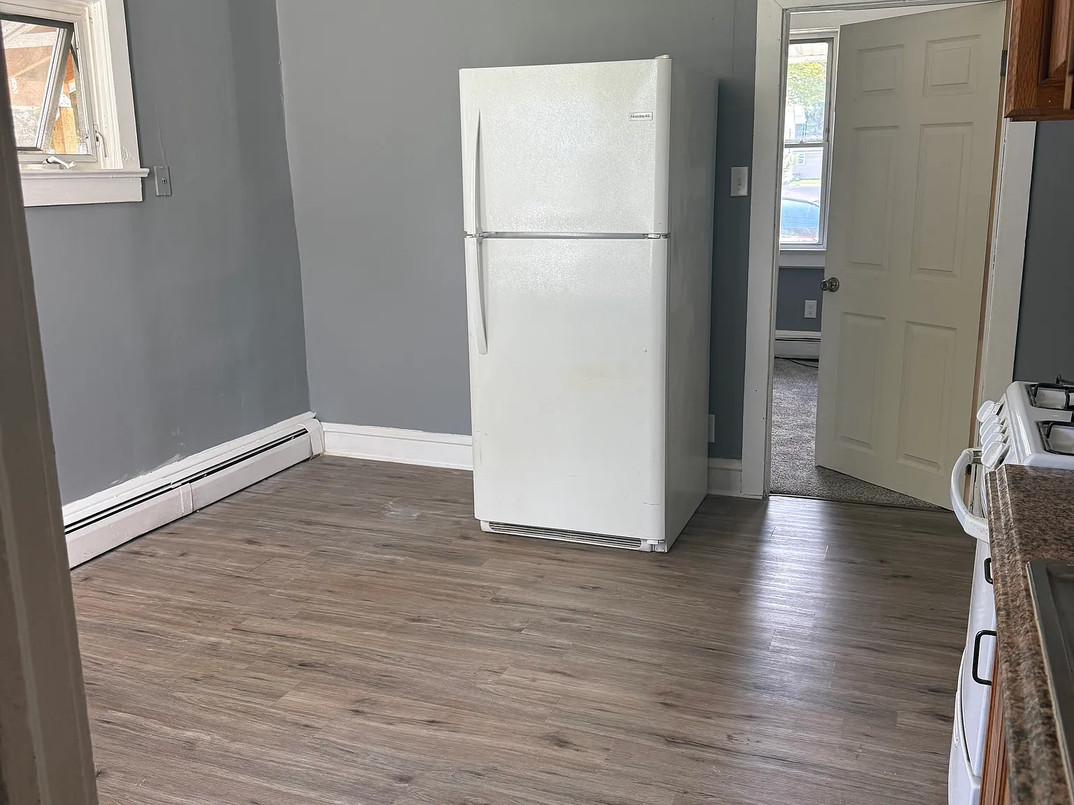 1 bed, 600 sqft, $1,500 — Photo 3