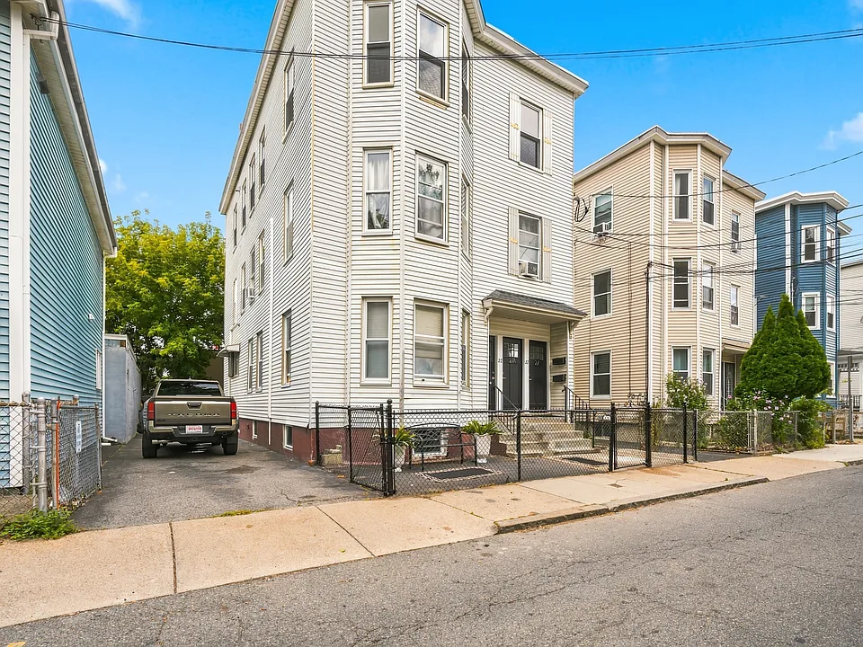 27 Linden St #27